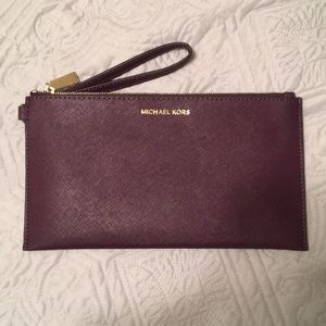 Michael Kors wristlet